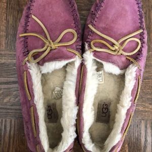 Ugg Dakota slippers